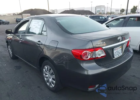 2013 Toyota Corolla Le z USA, uszkodzony, nr VIN 5YFBU4EE3DP103305